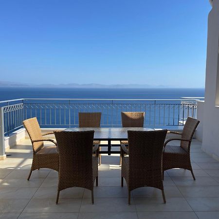 Vila Akoumaros Breeze Gythio Exteriér fotografie