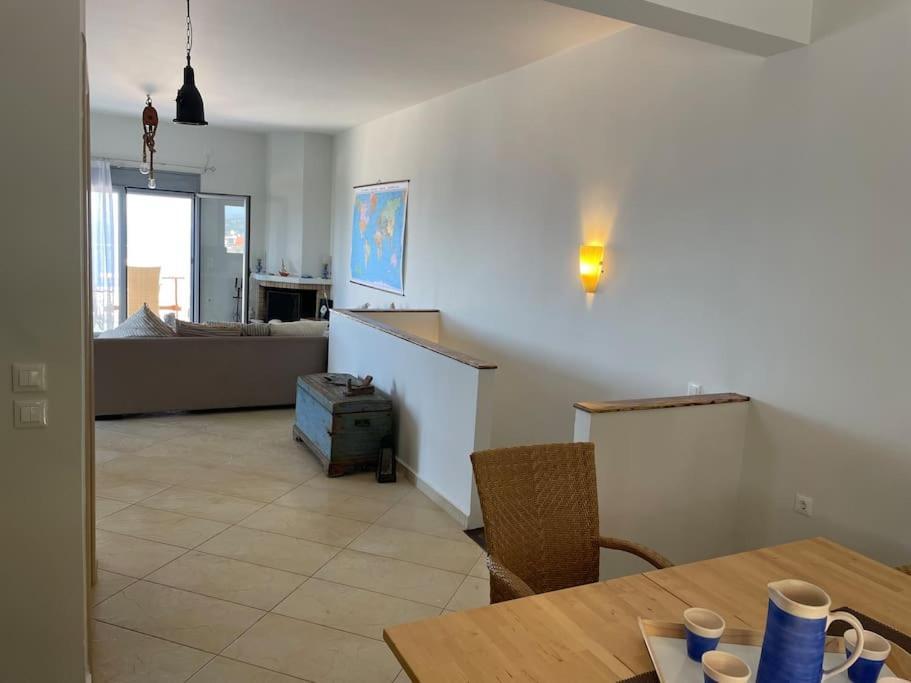 Vila Akoumaros Breeze Gythio Exteriér fotografie