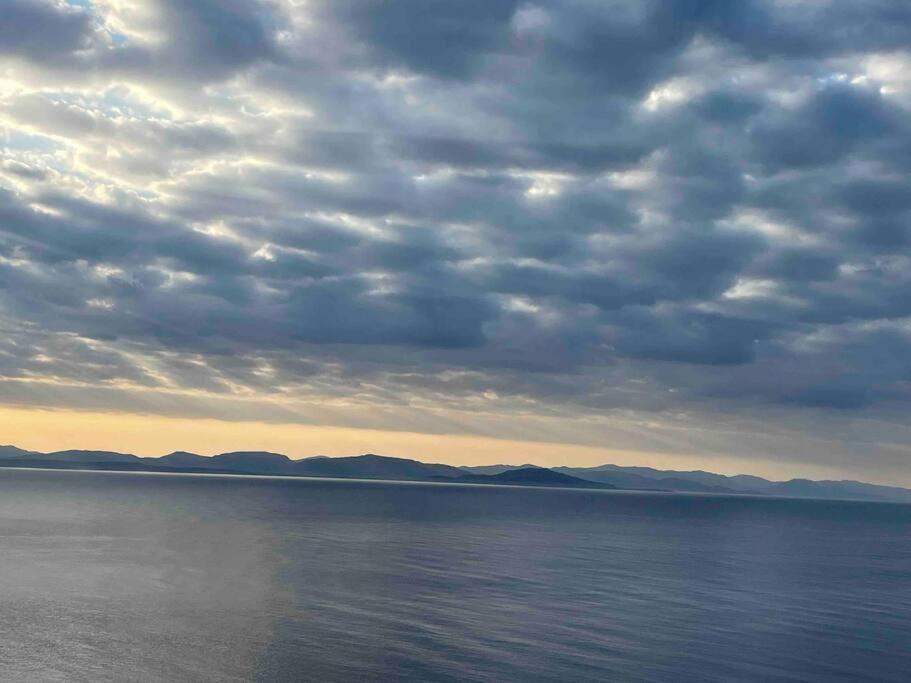 Vila Akoumaros Breeze Gythio Exteriér fotografie