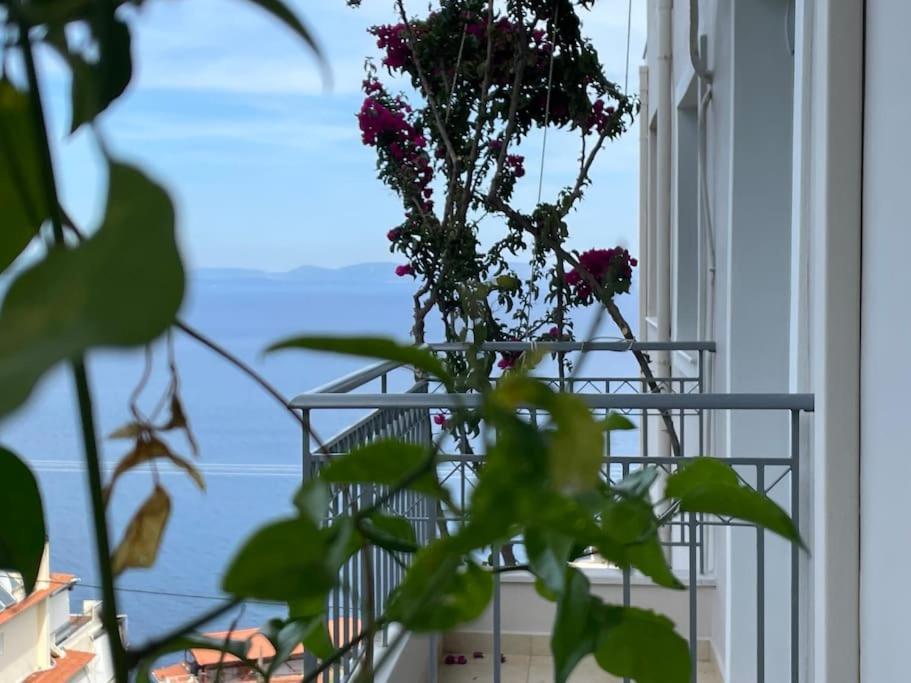 Vila Akoumaros Breeze Gythio Exteriér fotografie